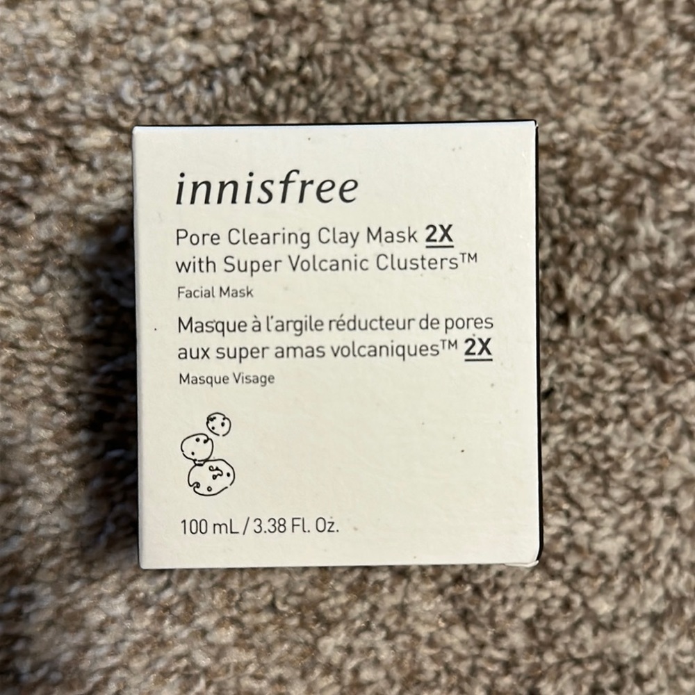 NEW - innisfree Pore Clearing Clay Mask
